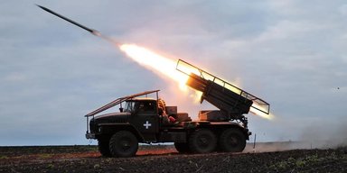 "Регулярные атаки": после удара по Сумах РФ просит США повлиять на Украину
