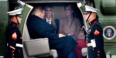 Прессекретарка Трампа Кеті Закарія підтвердила своє звільнення та потрапила в новий скандал