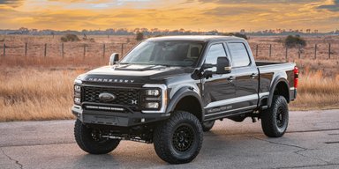 Брутальный дизайн и 500 сил: представлен нетипичный заряженный пикап Ford (видео)