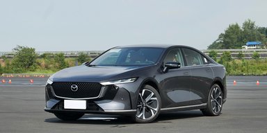 Нова "шістка" Mazda виходить на ринок: подробиці та ціни (фото)