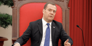 Столицу придется перенести во Львов: Медведев отреагировал на новое заявление НАТО об Украине