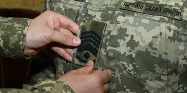 18 листопада День сержанта ЗСУ: які виникли проблеми на 10-й рік реформи за стандартами НАТО