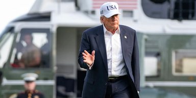 Рейтинг Трампа впав до мінімуму, і справа не в демократах