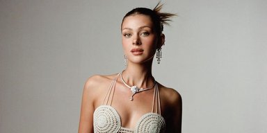 Готова стать матерью: Никола Пельтц дала откровенное интервью и появилась на обложке глянца