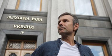 "Хочу извиниться": Вакарчук признал, что не оправдал надежд походом в политику