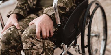 Поліція розслідує інцидент із військовим у Києві: подію могли інсценувати (відео)