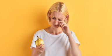 Як порізати цибулю і не розплакатися: 8 корисних лайфхаків