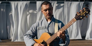 BAH.ROMA переаранжував пісню "На глибині" до Дня Незалежності: пісню виконав хор з понад 100 учасників