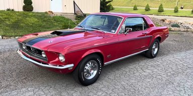 Зірка 60-х: виявлено раритетний 57-річний спорткар Ford із пробігом 4500 км (відео)