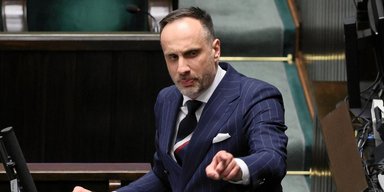 Депутат польского Сейма призвал "вернуть украинцев в Украину": что о нем известно