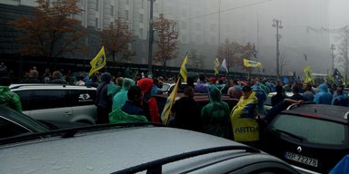 Восстание "евробляхеров". Чего добиваются владельцы автомобилей на еврономерах