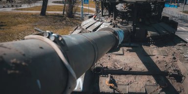 Как в голливудском кино: как бойцы "Азова" украли у оккупантов новейший "Царь-РЕБ" (фото)