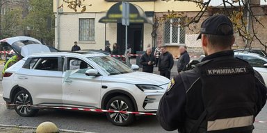 У Печерському районі столиці вибухнув електрокар: що відомо