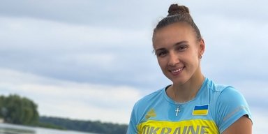 Побачили пропаганду: на Олімпіаді українку змусили зафарбувати частину напису "I am Ukrainian"