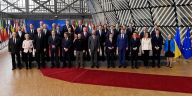 Чіткий сигнал надії: переговори про вступ України до ЄС розпочнуться вже 18 грудня