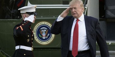 Несмотря на все угрозы: Трамп и дальше будет относиться к Путину снисходительно, — Bloomberg