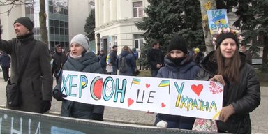 "Люди уверены, что это обязательно закончится". Как живет оккупированный Херсон