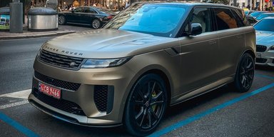 Ракета за 10 мільйонів: у Києві з'явився найшвидший Range Rover в історії (фото)