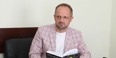 Операция "Реинтеграция". Роман Беcсмертный о том, почему ВР приняла закон, который не работает