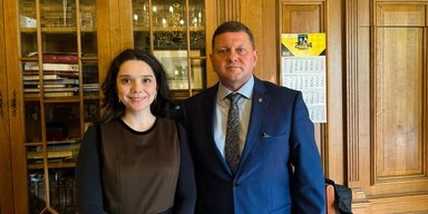 Залужний зустрівся з представницею Amnesty International: говорили про "кривавий шлях", деталі