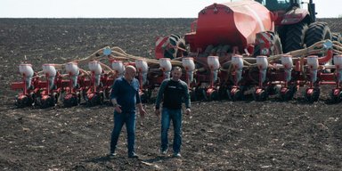 Посівна-2025 розпочалась: скільки сіють аграрії та чому змінюють площі під пшеницю
