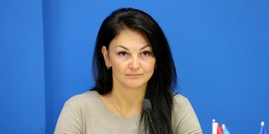 ВАКС встановив заставу для помічниці нардепки Марченко, яка перекидала хабар через паркан