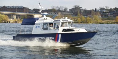 Прокрались попри вертольоти: ГУР показало удар Magura V5 по катеру "Тунець" в Криму (відео)