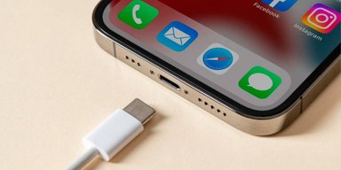 Apple наконец-то догонит Samsung: что важного случится с батареей iPhone