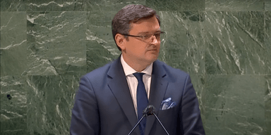 После ракетной атаки: глава МИД Кулеба призвал вооружить Украину истребителями F-16