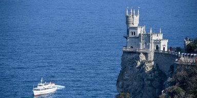 "Крыма больше нет": старший советник Трампа призвал Зеленского видеть мир "реальнее"