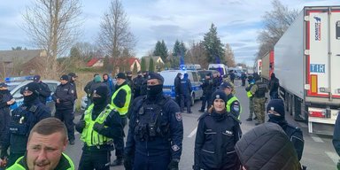 Страйк польских перевозчиков: в НБУ подсчитали, какие убытки несет Украина