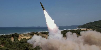 Армия КНДР получила огромное количество ракет Hwasong-11D: какая огневая мощь систем