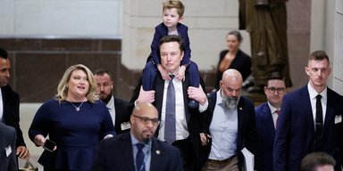 Маск потрапив під вплив Путіна: українські американці намагаються зупинити запуск супутників SpaceX