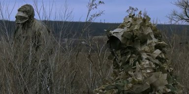 Невидимые воины: бойцы Сил обороны используют антитепловизионные костюмы (видео)