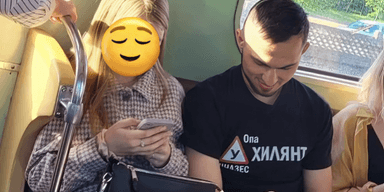 "Корисний ідіот" у модному одязі: навіщо люди носять футболки зі словом "Ухилянт"