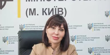 Не можна допустити поновлення на посадах чиновників з громадянством РФ, - експерт