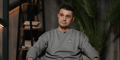 Более 100 тысяч грн: актер "Лиги смеха" раскрыл свои заработки и расходы