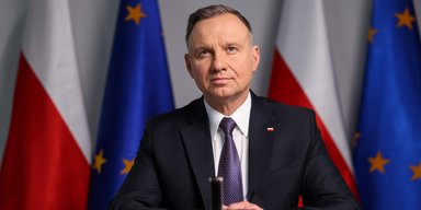 "Будут нападать снова и снова": РФ не остановится, если выиграет войну в Украине, — Дуда
