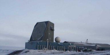 Вместо собачьих упряжек: США откроют две новые военные базы в Гренландии