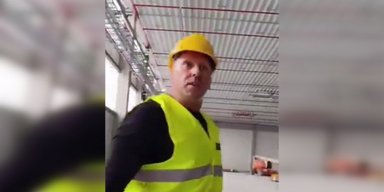 "Путін чекає на тебе": поляк напав на українських колег на заводі, поліція розпочала розслідування (відео)