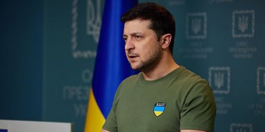 Украинский ОПК производит почти половину оружия для фронта, — Зеленский