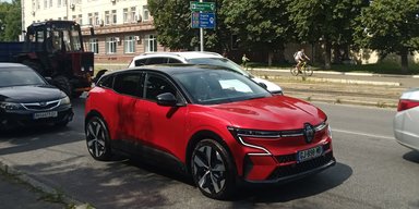 Змінився до невпізнання: в Україні помітили новий Renault Megane 2023 (фото)
