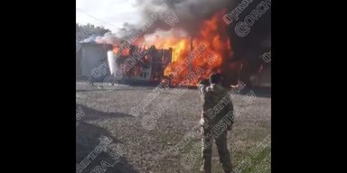 В России вспыхнула бывшая база ЧВК "Вагнер" (видео)