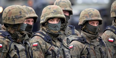 "Решения нет": в Польше рассказали об отправке контингента в Украину (видео)