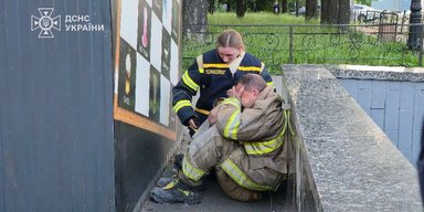 У Києві під час ліквідації наслідків атаки РФ загинули рятувальники: в ДСНС назвали імена (фото)