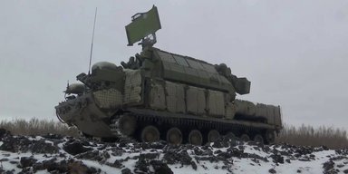 "Примари" ГУР підірвали рідкісний арктичний ЗРК 9К332 "ТОР-М2ДТ": протягнули з півночі (відео)
