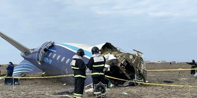 Самолет Embraer 190, который летел из Баку в Грозный, сбил российский ЗРК, — ЦПД СНБО