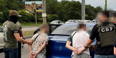Использовали парики для конспирации: СБУ задержала в Одессе агентурную группу ФСБ (фото)
