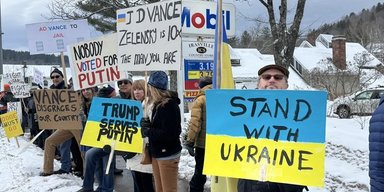 "Езжай кататься в Россию": протестующие сорвали отпуск Джей Ди Вэнса после скандала в Белом доме