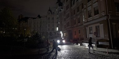 Найближчі 2-3 роки: експерт розповів, як довго в Україні вимикатимуть світло  (відео)